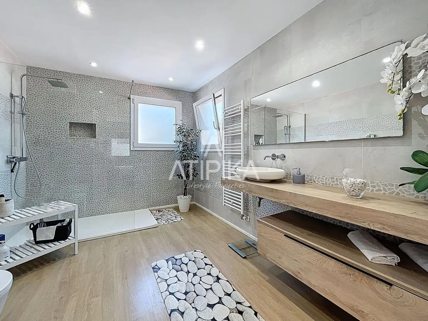 Baño de Casa o chalet en venta en Sant Pere de Ribes con Aire acondicionado, Calefacción y Parquet