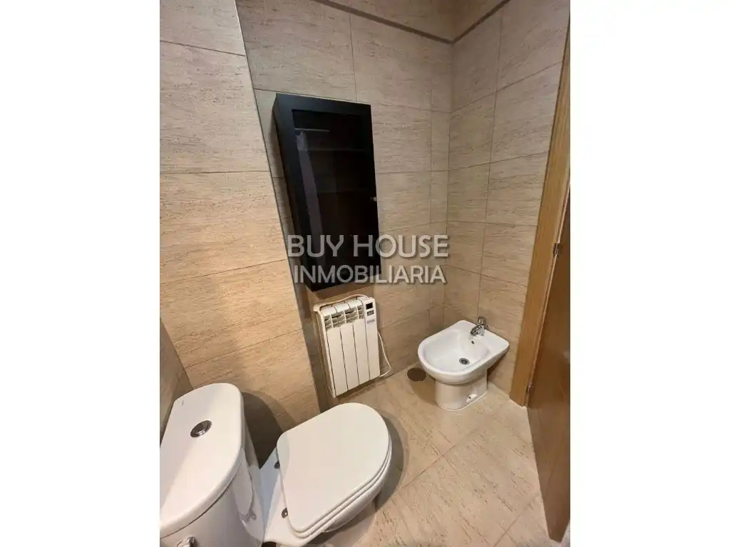 Bathroom of Flat for sale in Magán  with Oven