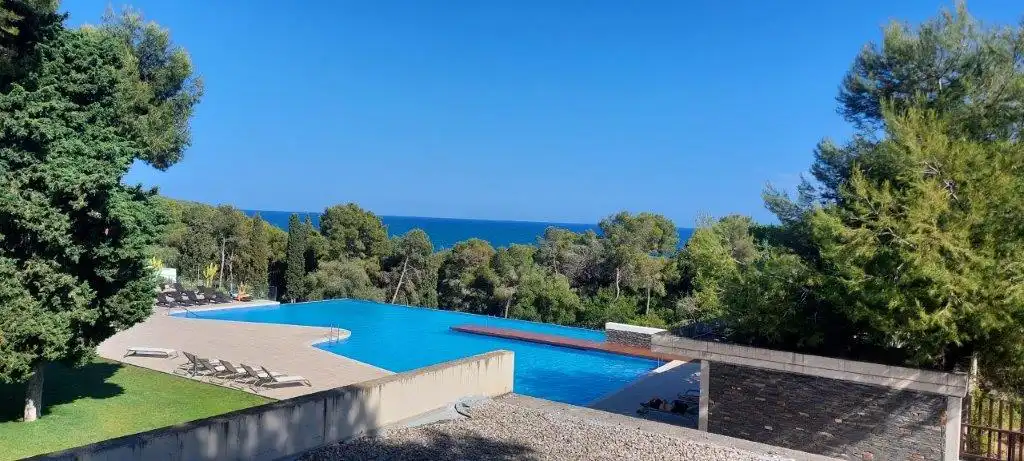 Piscina de Dúplex en venda en Sant Pere de Ribes amb Aire condicionat, Calefacció i Jardí privat