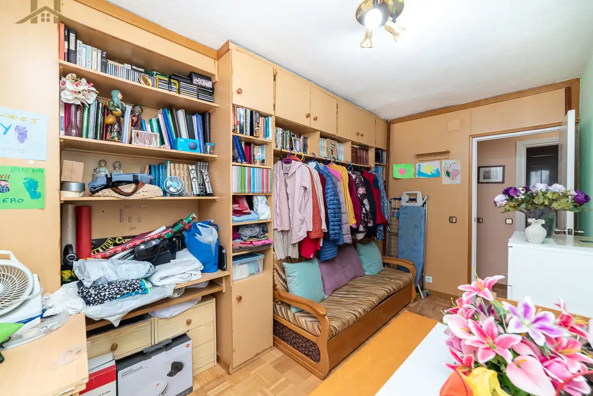 Bedroom of Flat for sale in Fuenlabrada  with Air Conditioner, Heating and Terrace