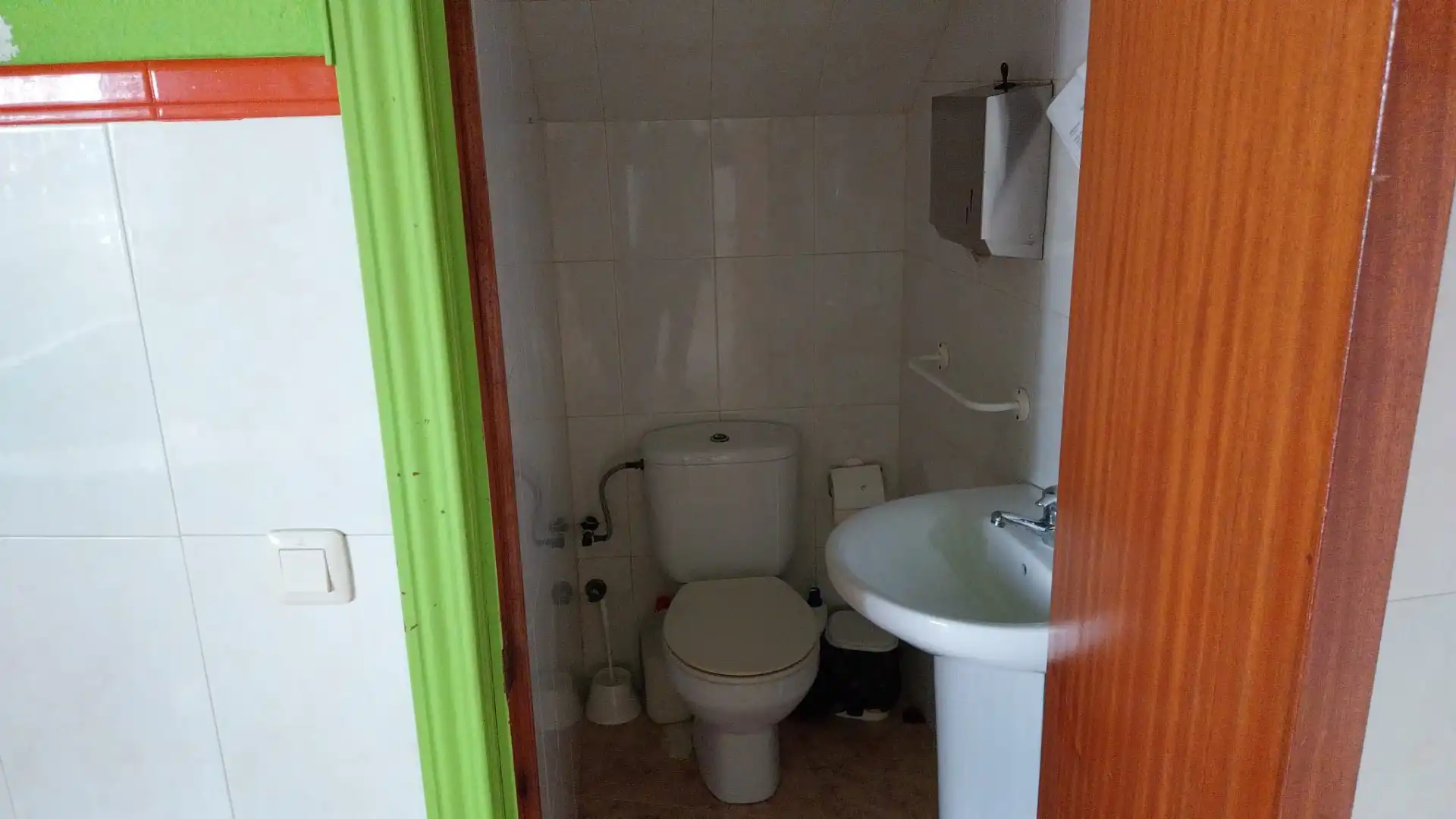 Local comercial en alquiler en Calle el Tercio, imagen 4