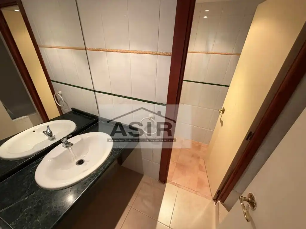 Piso de alquiler en Alquenència - Venècia