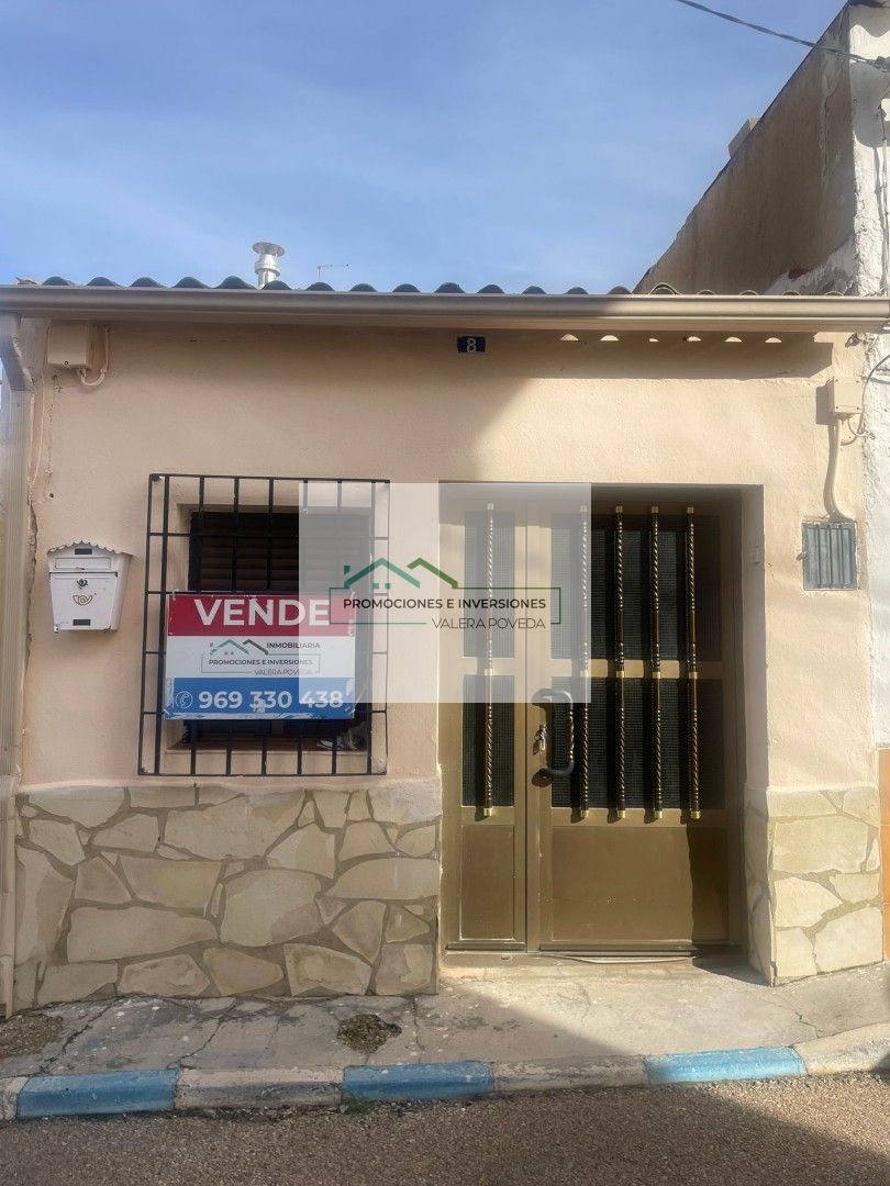 Vista exterior de Casa o xalet en venda en Castillejo de Iniesta