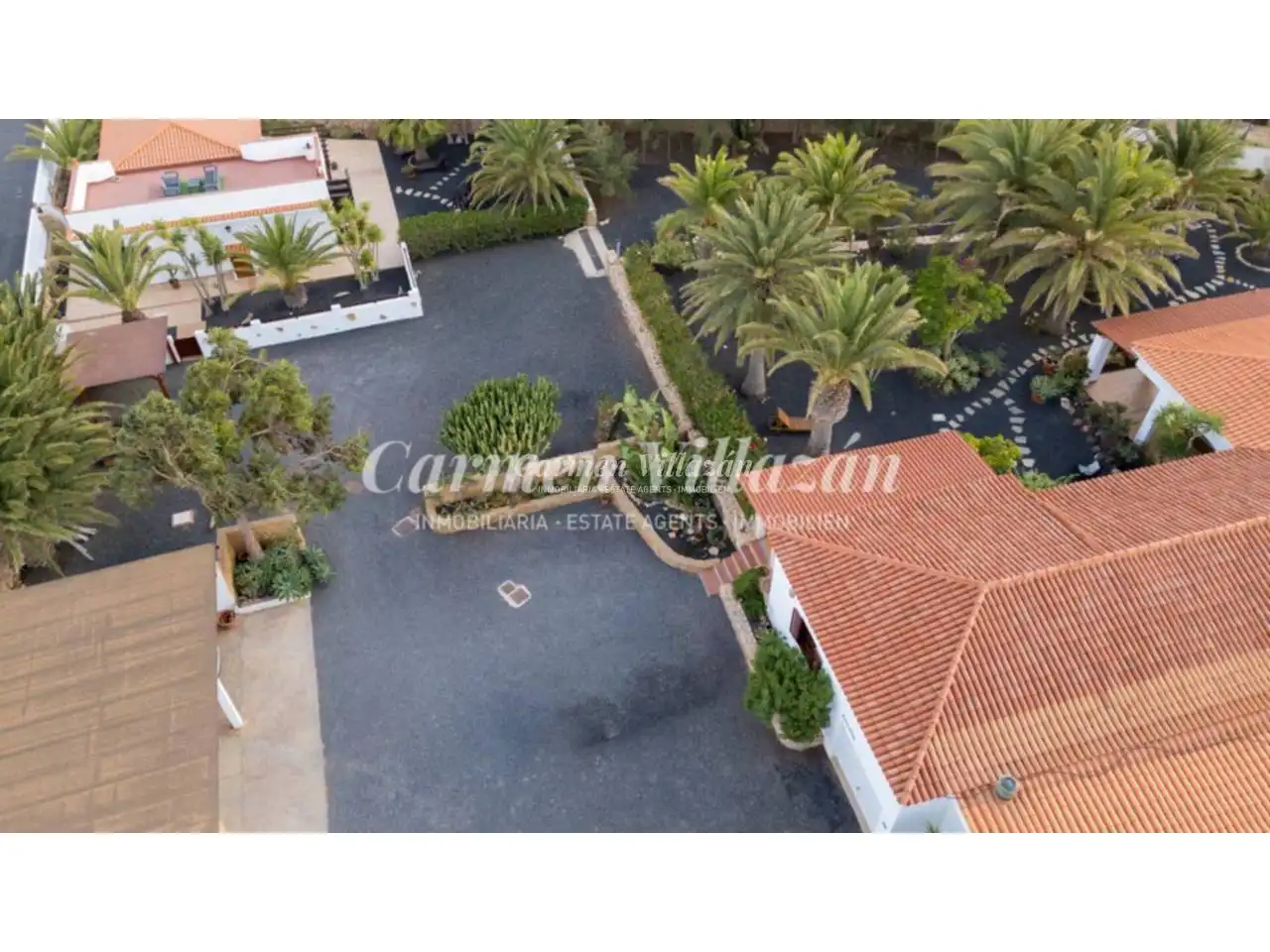 Exterior view of Houses for sale in Antigua  with Heating, Private garden and Terrace