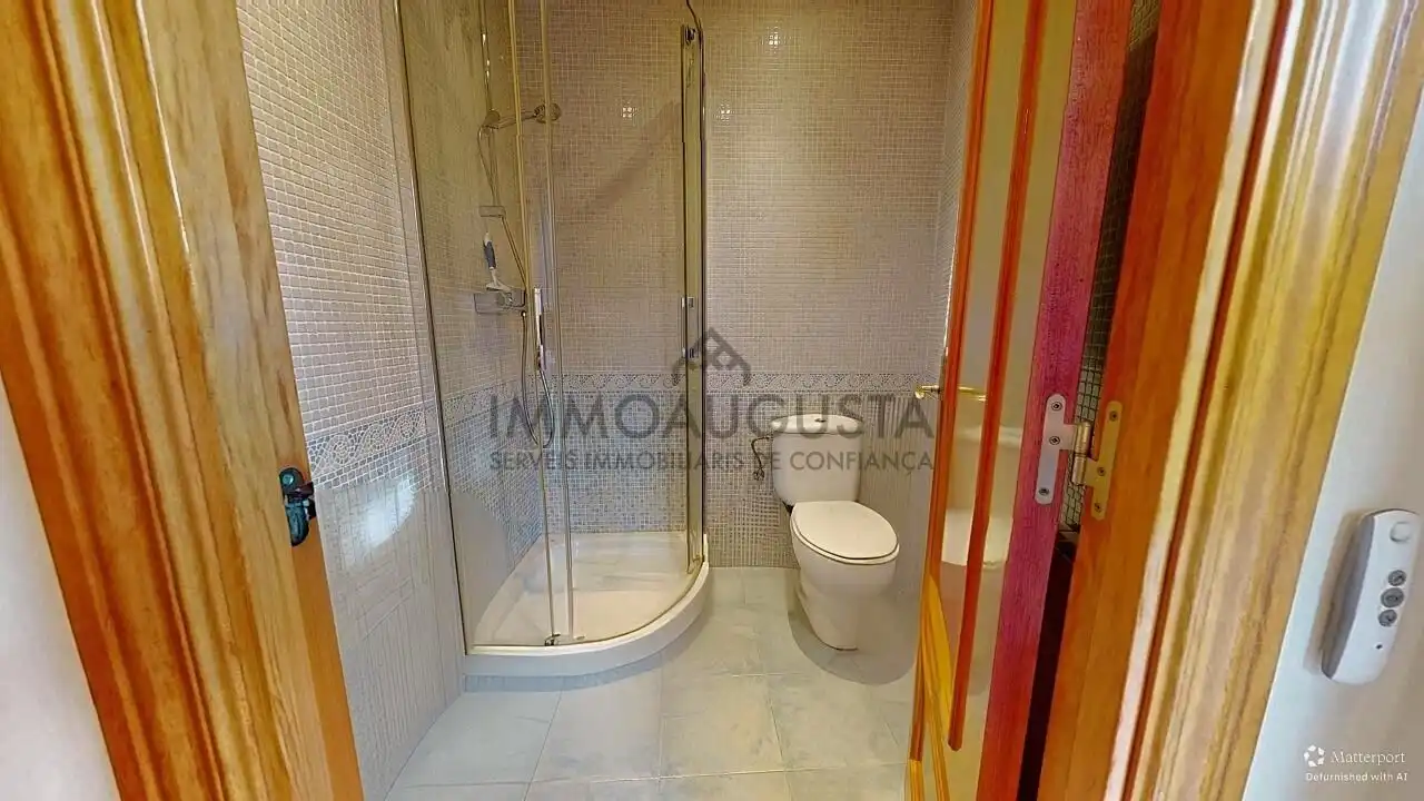 Bany de Pis en venda en Barcelona amb Aire condicionat, Calefacció i Parquet