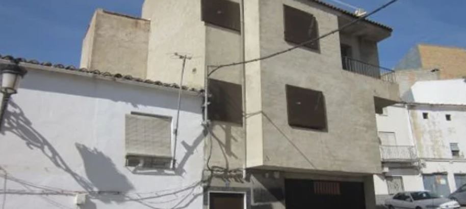Vista exterior de Casa o xalet en venda en Huelma