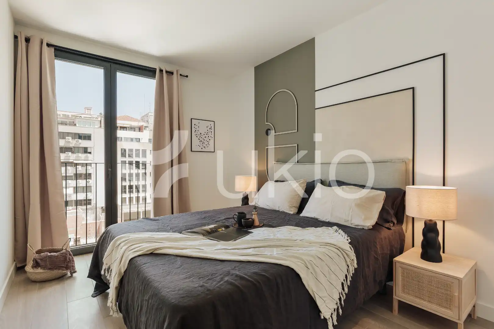 Mini appartamento con terrazza in affitto a Carrer de Rocafort, imagen 17