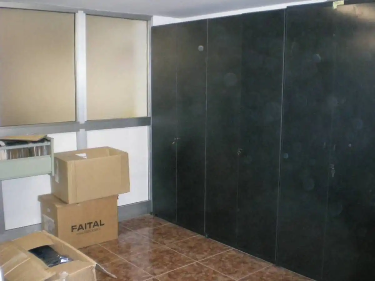 Büro zum Verkauf in Manresa mit Klimaanlage und Heizung