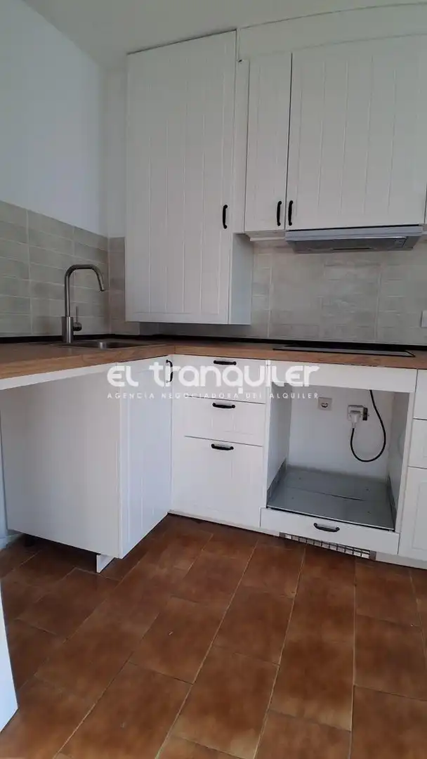 Adossat amb piscina de lloguer a Calle Isla de la Toja, imagen 6