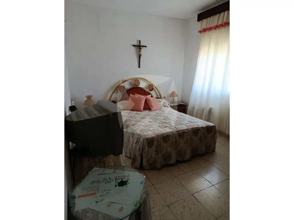 Schlafzimmer von Residential zum Verkauf in Cáceres