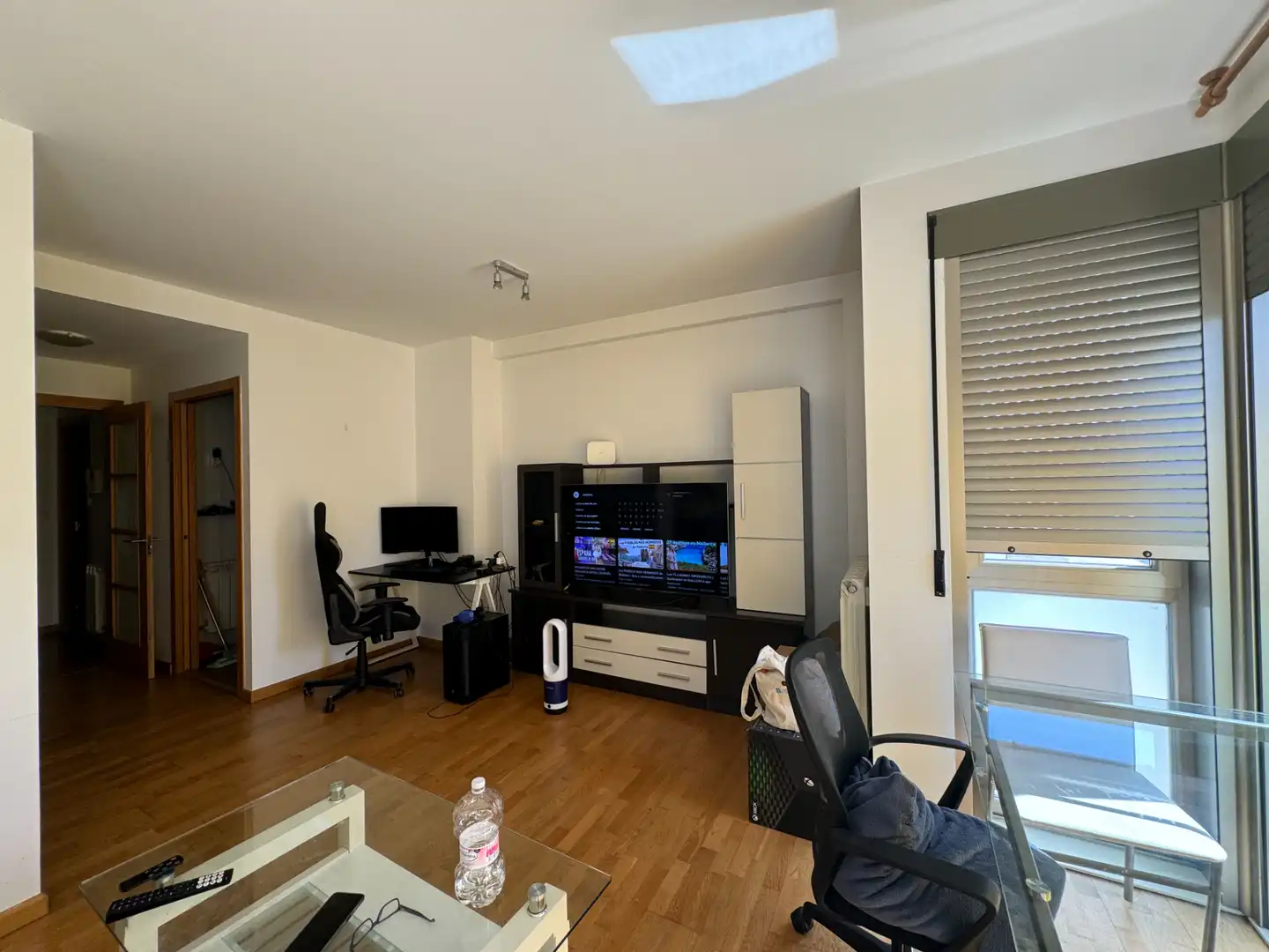 Sala d'estar de Apartament de lloguer en Santiago de Compostela  amb Calefacció, Traster i Moblat