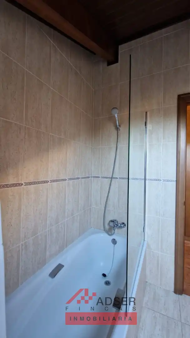 Bathroom of Flat for sale in Sojuela  with Heating, Terrace and Storage room