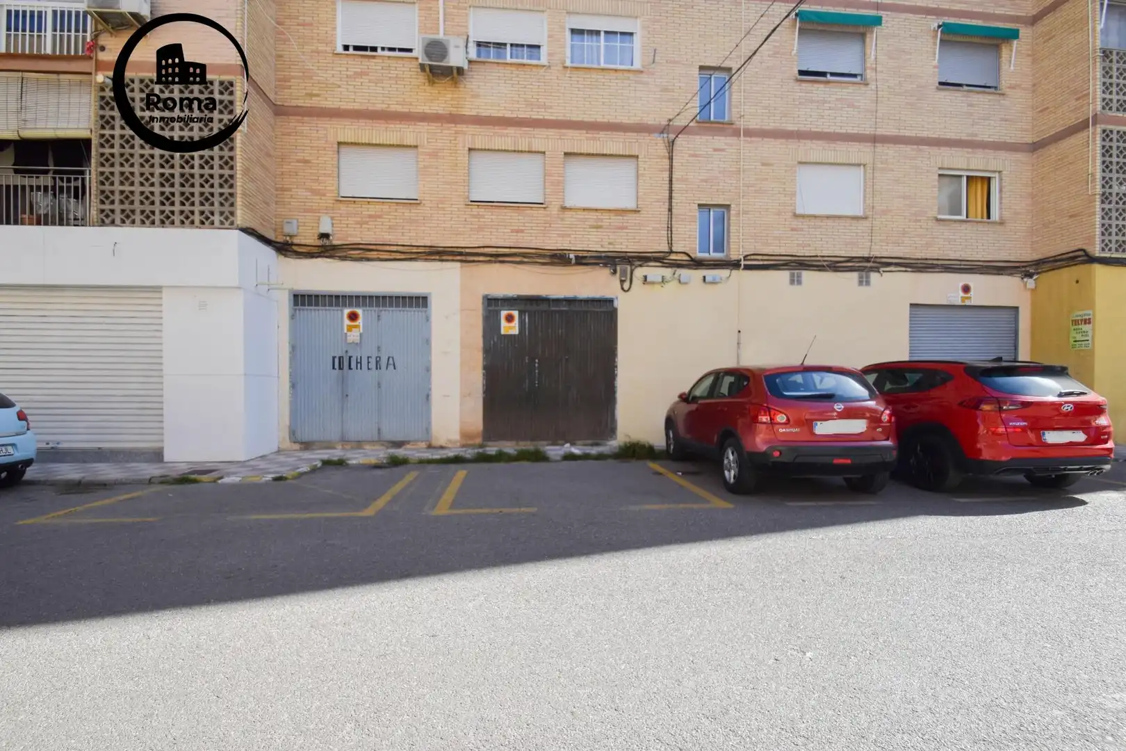 Aparcament de Local en venda en Granada