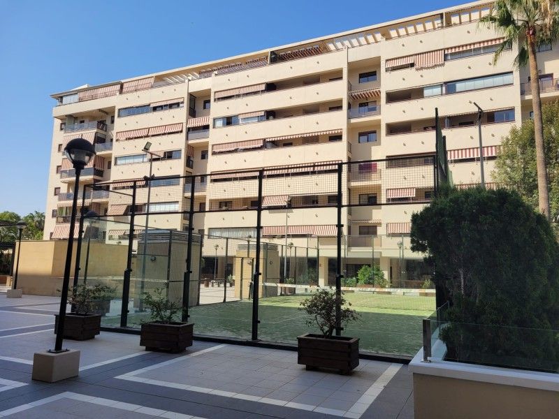 Vista exterior de Piso en venta en Málaga Capital con Aire acondicionado, Calefacción y Parquet