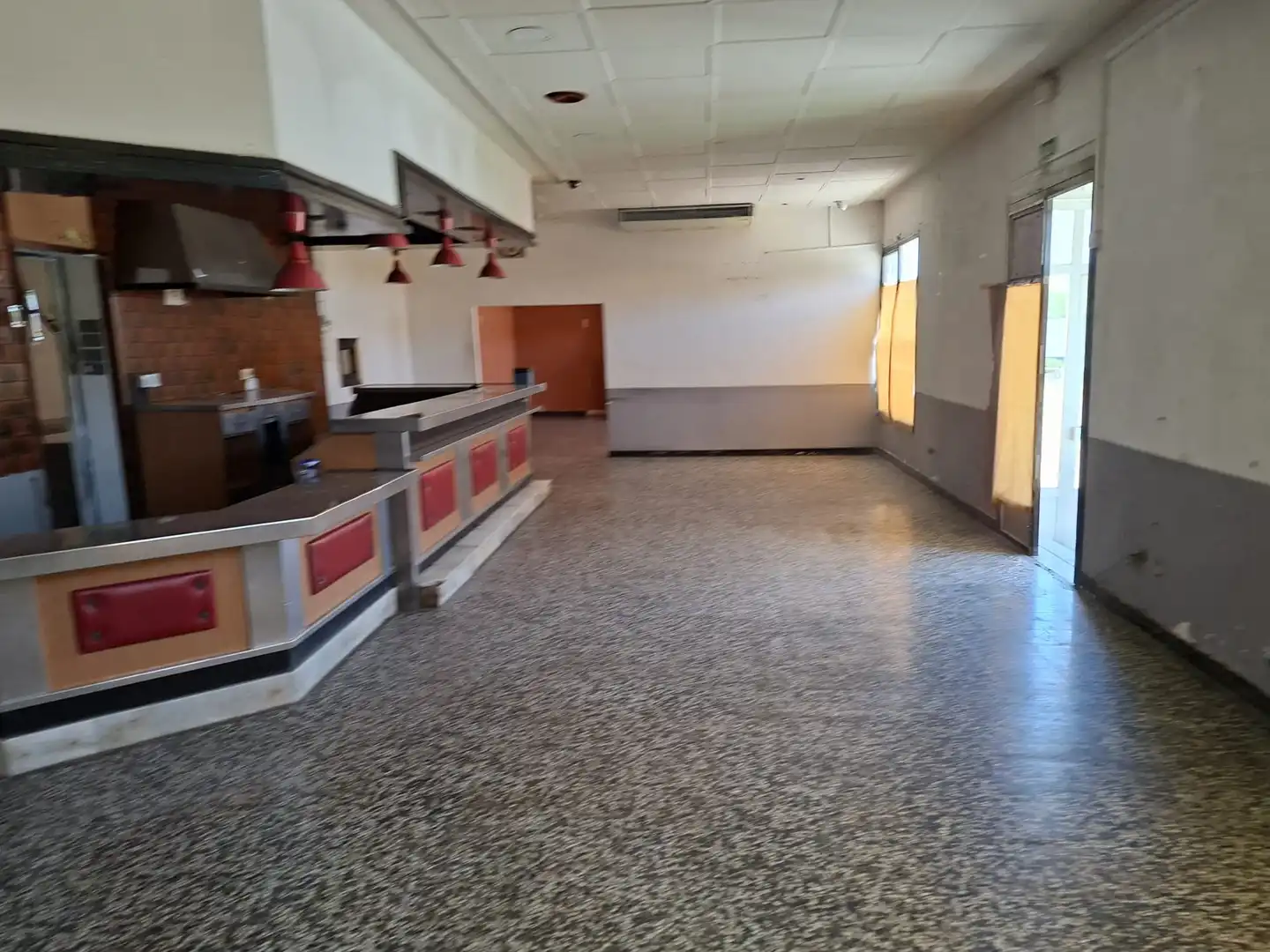Local en venta en Maella con Terraza