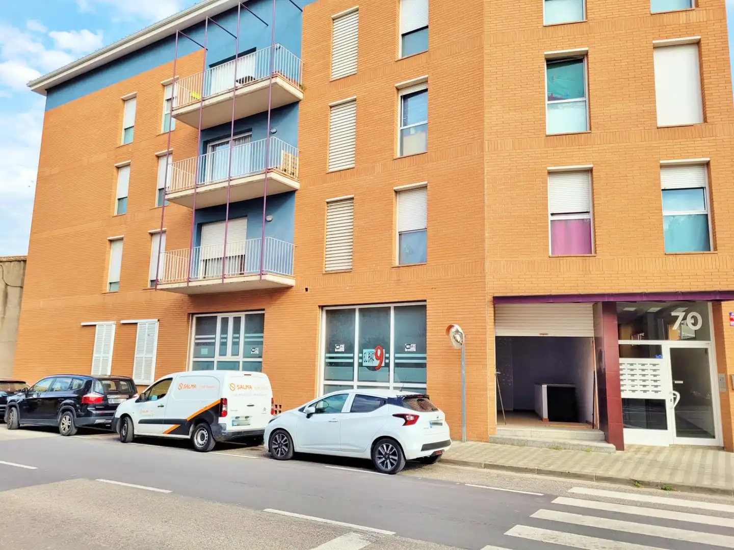 Exterior view of Commercial properties for sale in Figueres