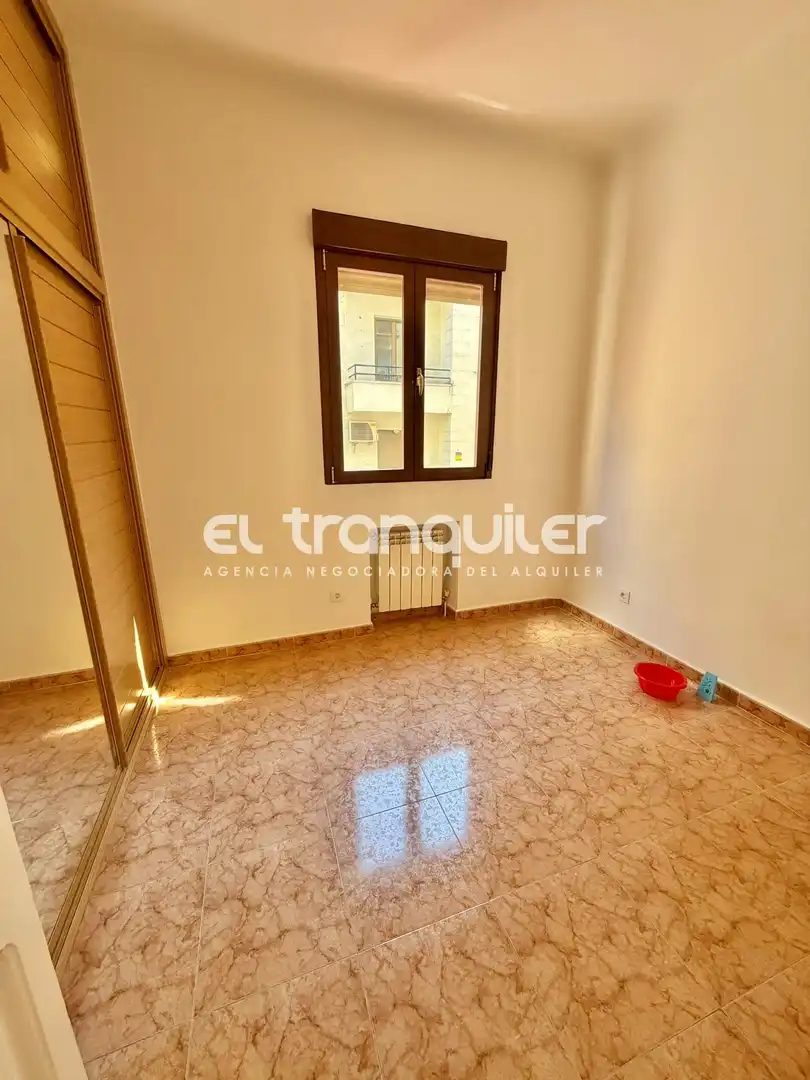 Piso de alquiler en Calle Povedilla, Goya