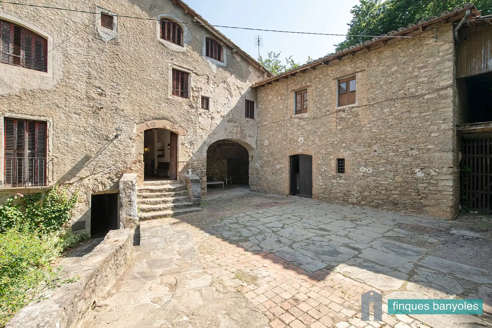 Vista exterior de Finca rústica en venda en Les Preses amb Calefacció, Jardí privat i Terrassa