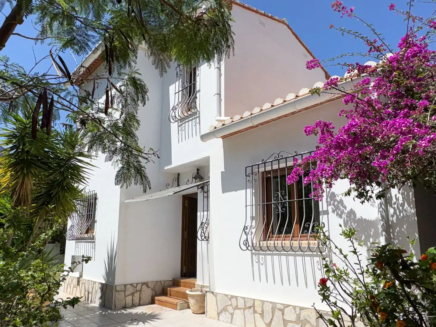 Vista exterior de Casa o chalet en venta en Dénia con Aire acondicionado, Calefacción y Jardín privado