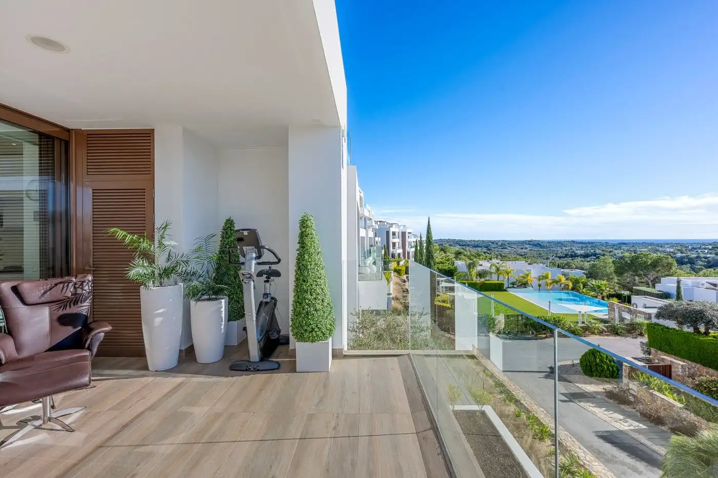Apartment with terrace for sale in Colinas