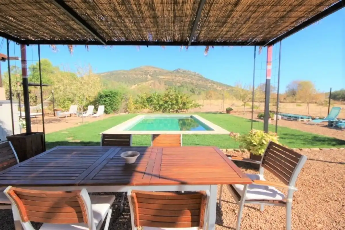 Garden of Country homes for sale in Fuente el Fresno  with Air Conditioner, Heating and Private garden