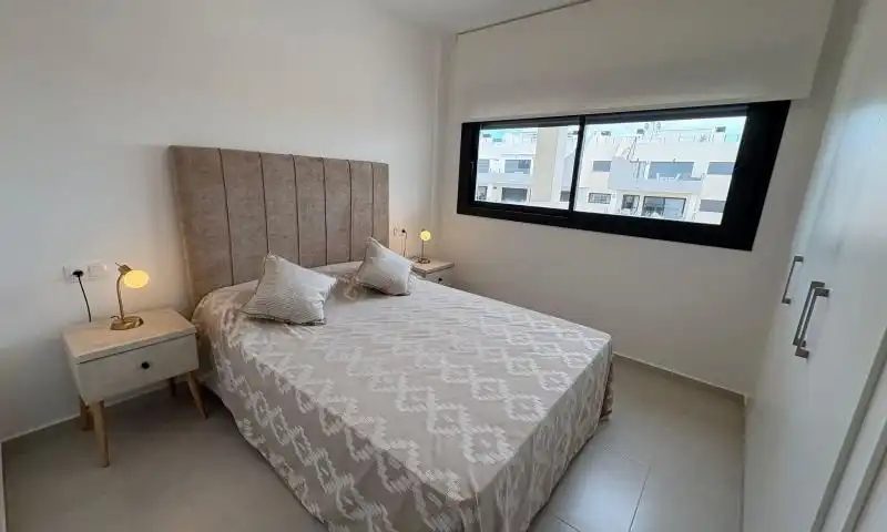 Apartamento con piscina en venta en Orihuela Costa, imagen 22