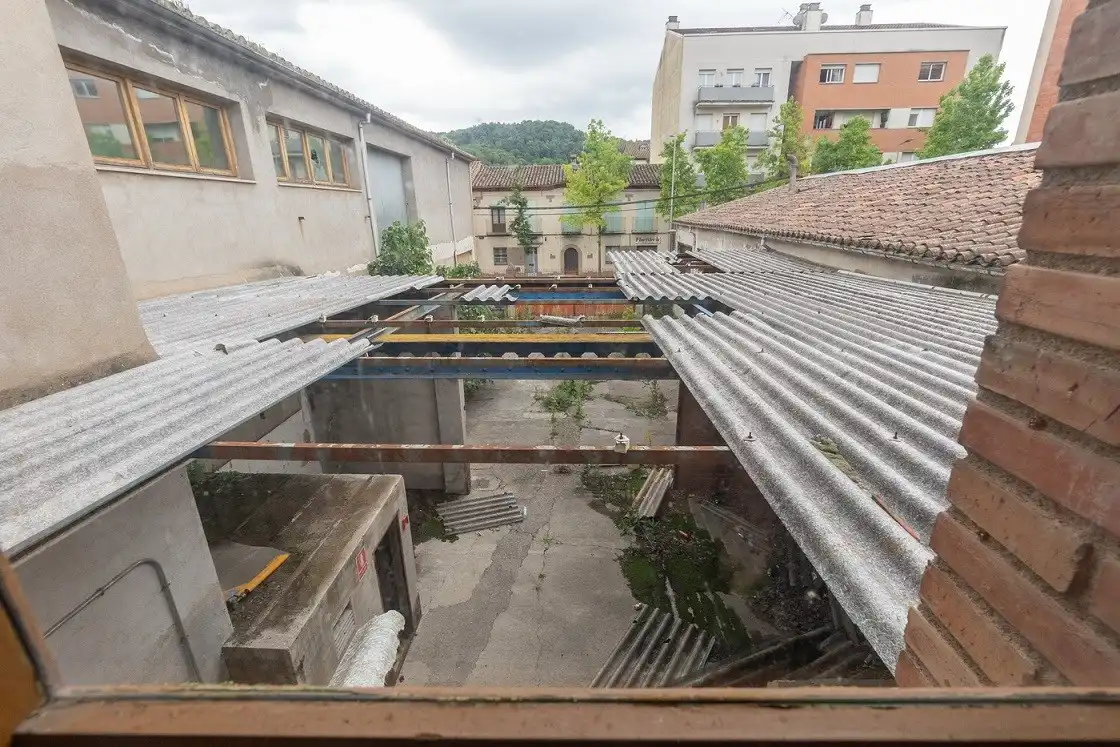 Nau industrial en venda a Olot, imagen 40