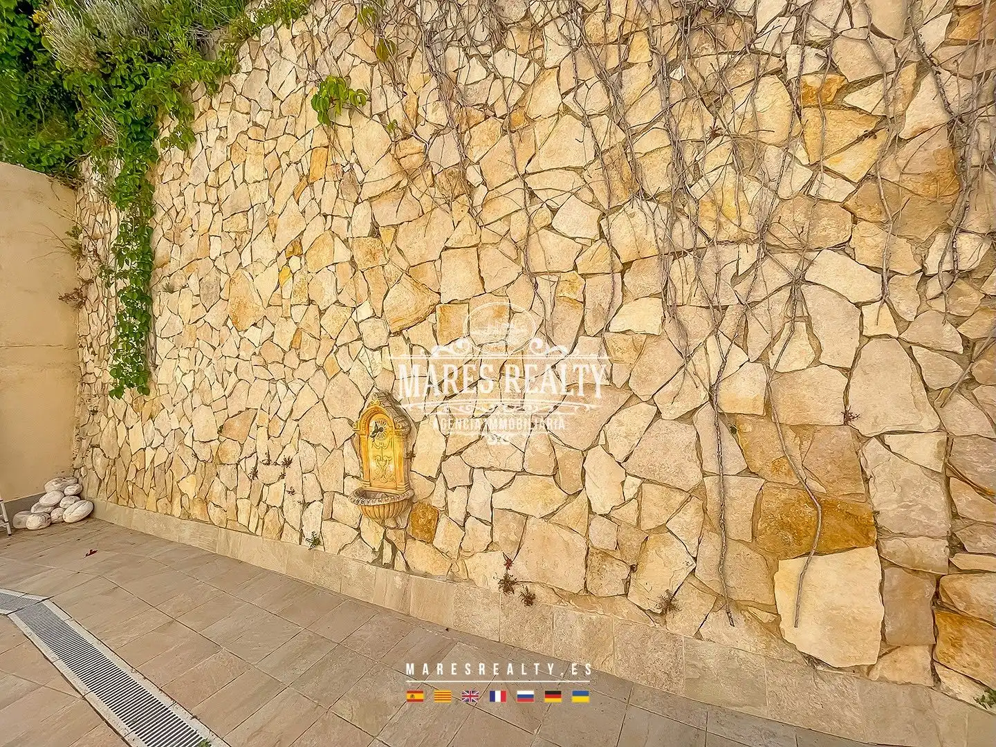 Vista exterior de Casa o xalet en venda en Lloret de Mar amb Aire condicionat, Calefacció i Jardí privat