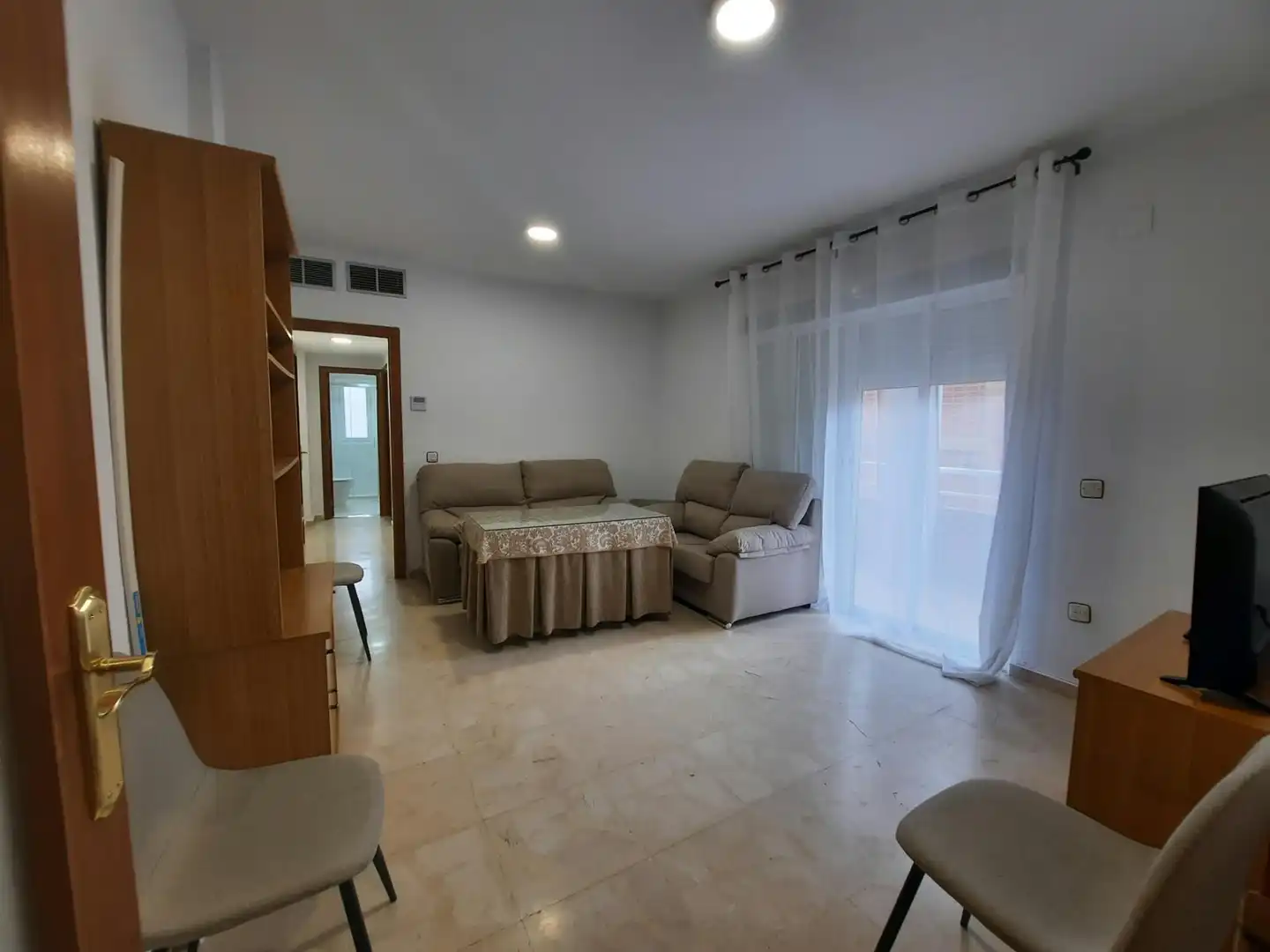 Apartament amb ascensor de lloguer a Santa Marina, imagen 2