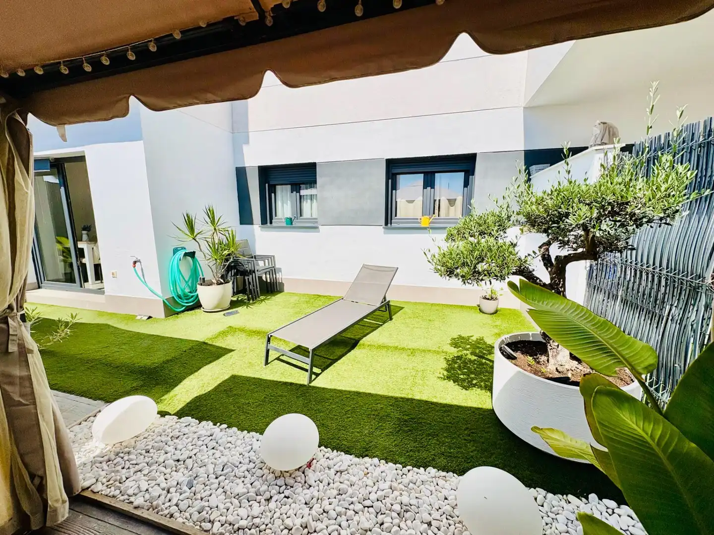 Terraza de Planta baja de alquiler en Vélez-Málaga con Aire acondicionado, Calefacción y Jardín privado