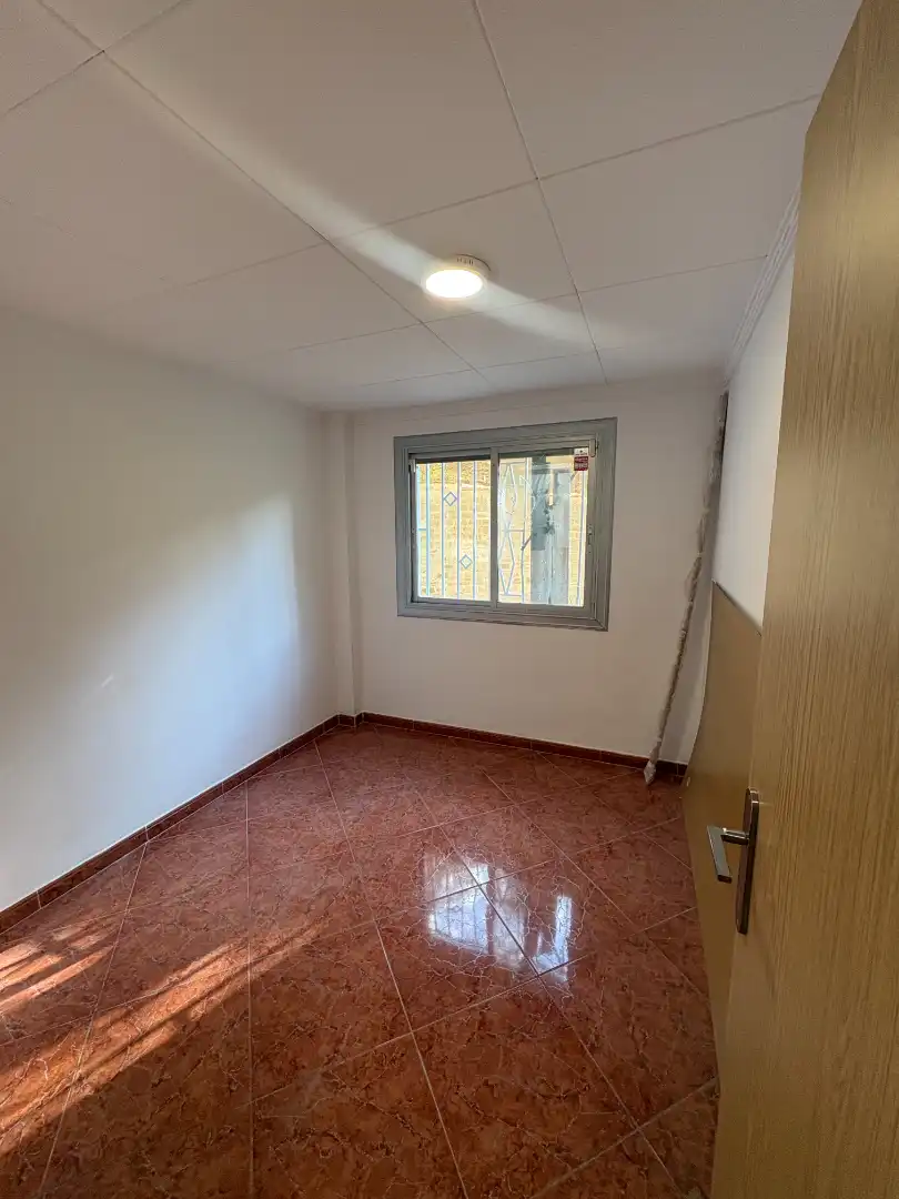 Schlafzimmer von Wohnung zum Verkauf in Badalona