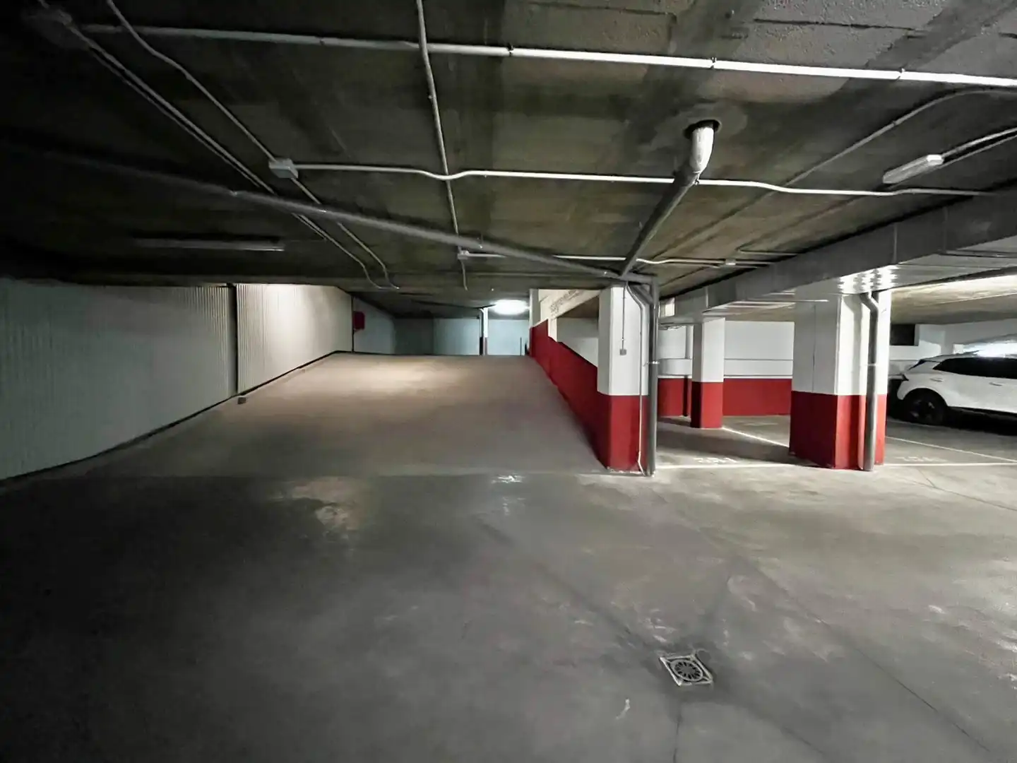 Garage for rent in Calle de Albarracín, 15, Simancas