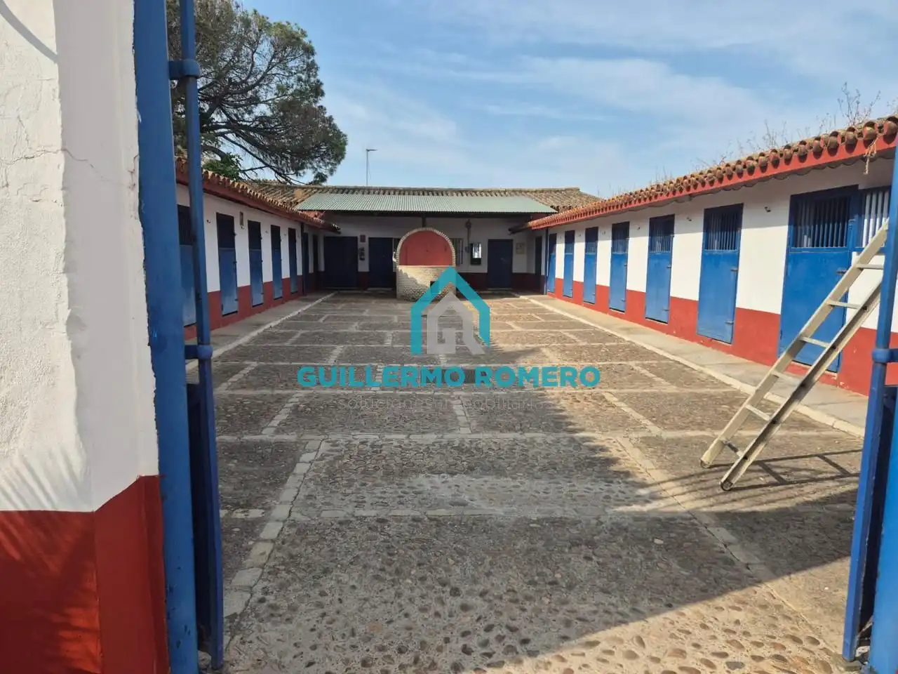 Casa rústica en venda a La Puebla del Río