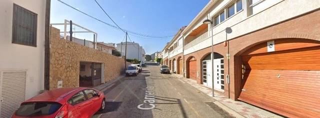 Local comercial en Venta en Horta