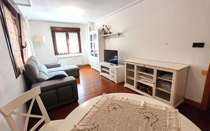 Living room of Flat to rent in Bilbao   with Heating, Furnished and Oven
