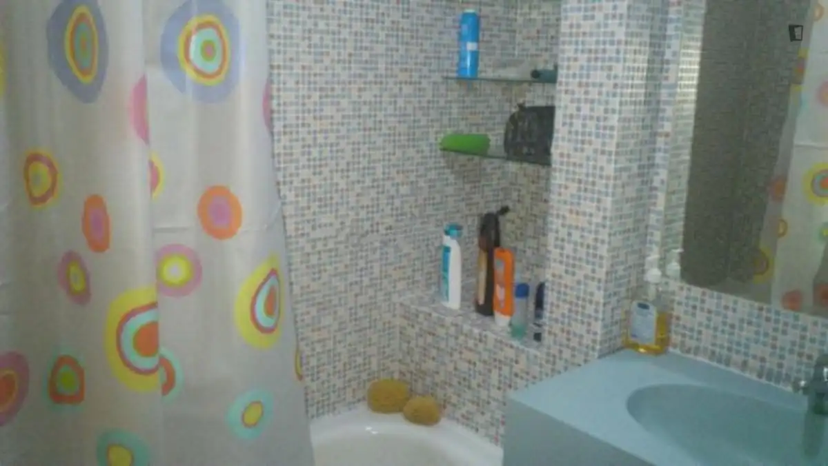 Habitación en Valderas - Los Castillos