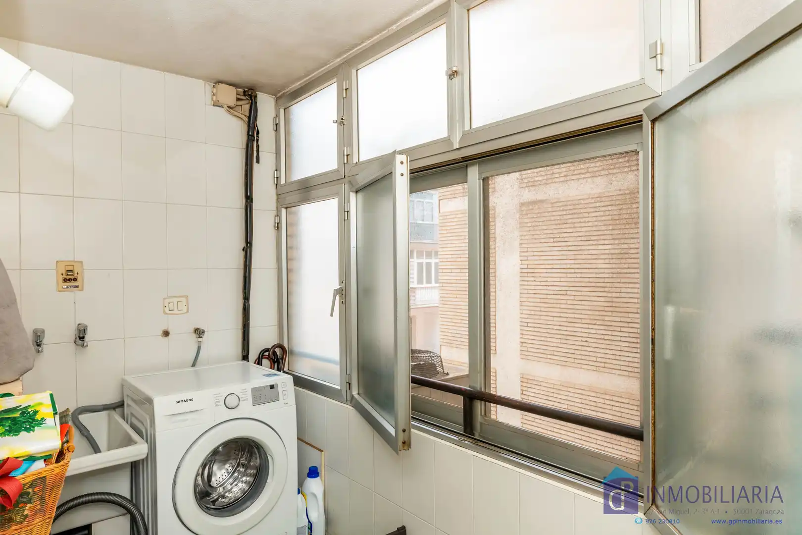 Terrassa de Pis en venda en Zaragoza amb Parquet, Terrassa i Traster