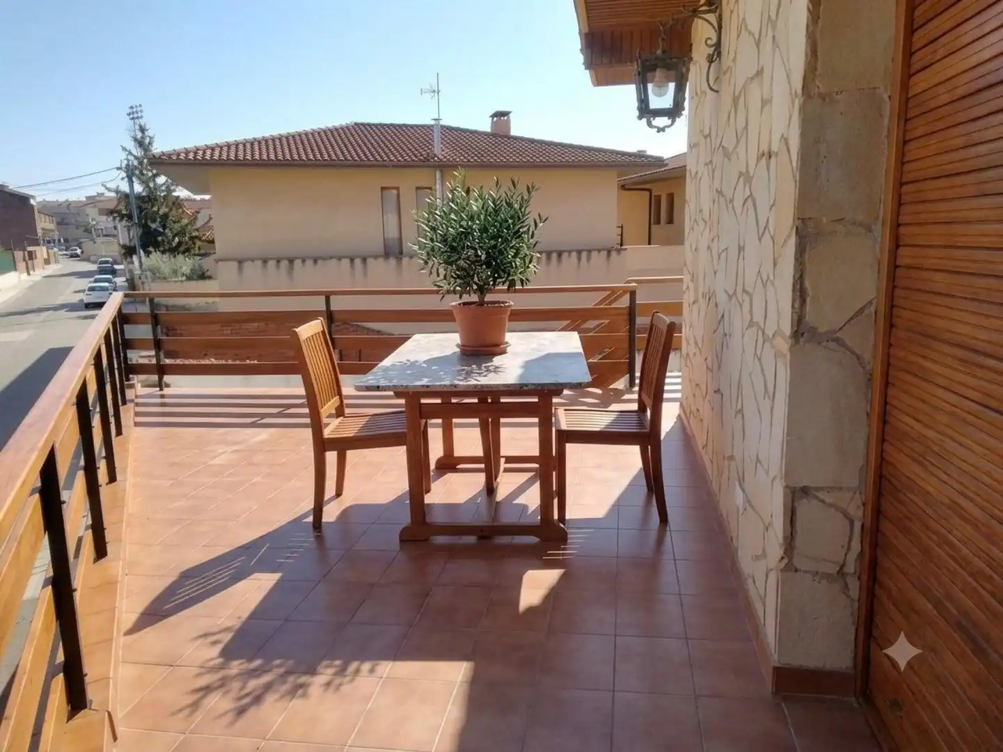 Terrassa de Casa o xalet en venda en Andorra (Teruel) amb Calefacció, Terrassa i Piscina