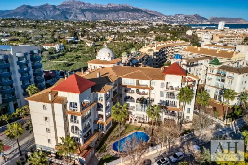 Vista exterior de Apartament en venda en L'Alfàs del Pi