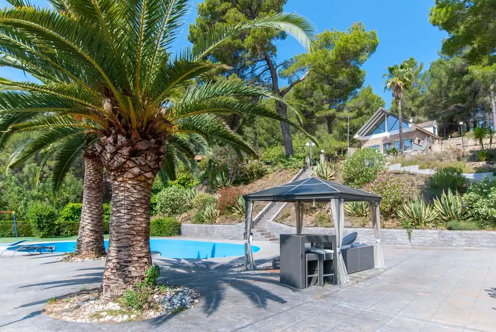 Chalet con piscina en venta en Mestral, imagen 4