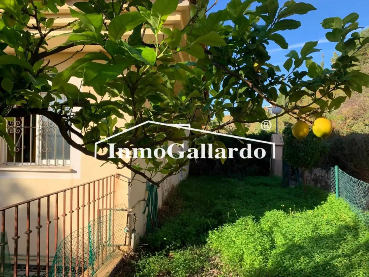 Casa aparellada amb jardí en venda a Este, imagen 24