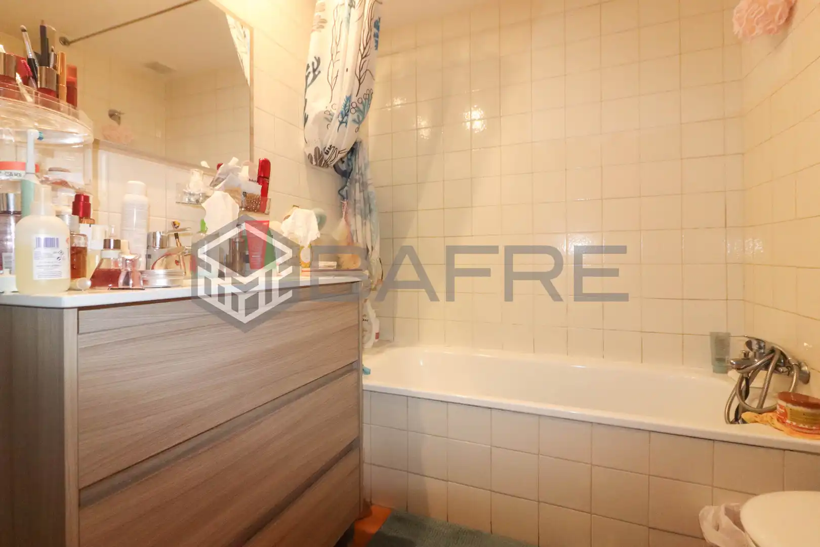 Baño de Piso en venta en Madrid con Aire acondicionado, Calefacción y Parquet