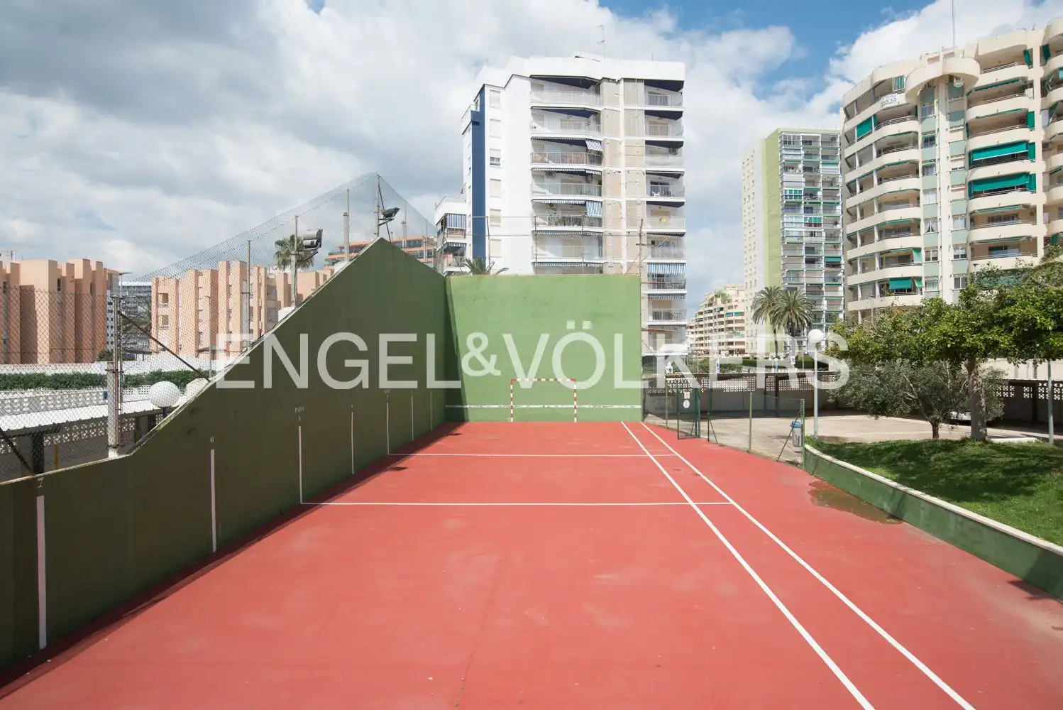 Piso con terraza en alquiler en Avinguda Neptuno, imagen 49