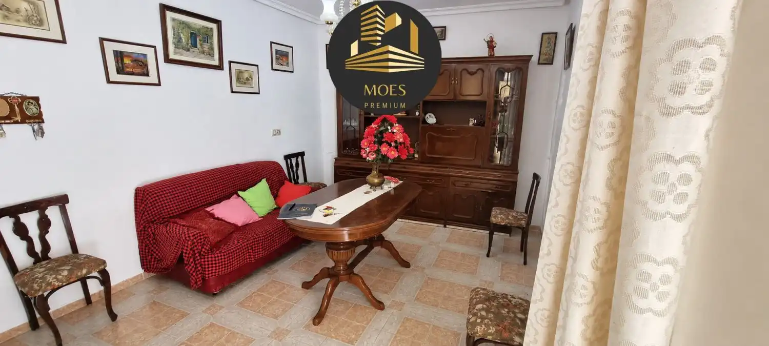 Casa in vendita a Valenzuela