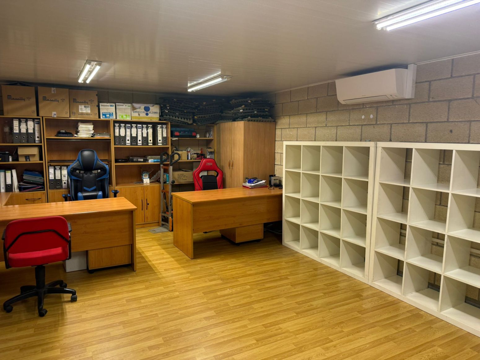 Oficina de lloguer en Laguardia amb Moblat