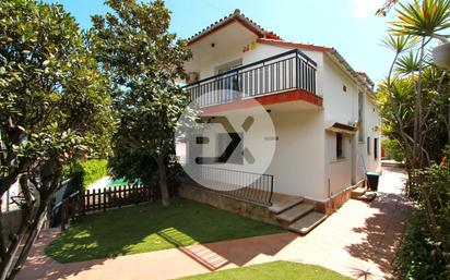 Garden of House or chalet for sale in Castelldefels  with Air Conditioner, Heating and Private garden