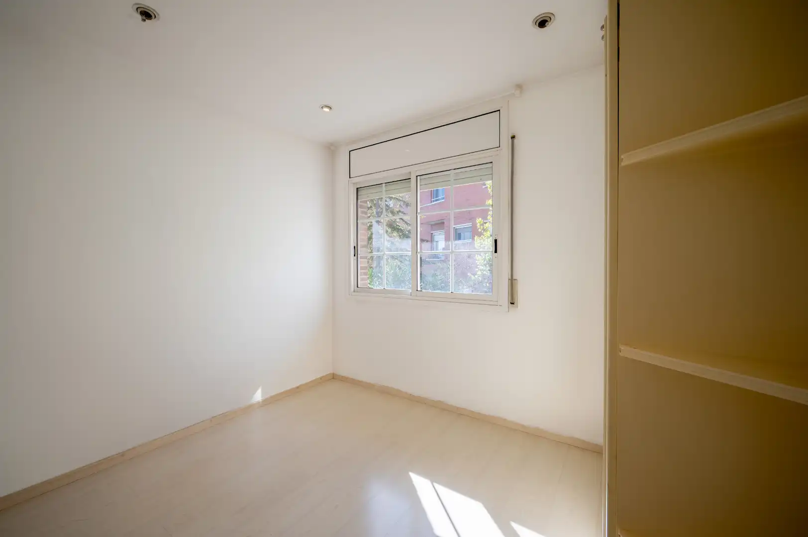 Dormitori de Casa adosada en venda en Sant Cugat del Vallès amb Aire condicionat, Calefacció i Jardí privat