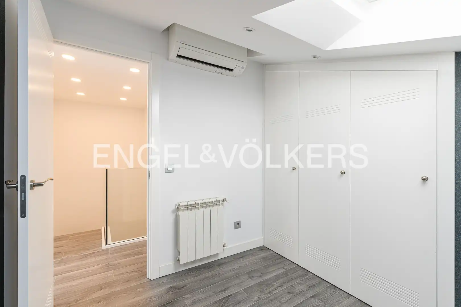 Dúplex en venta en Alcorcón con Aire acondicionado, Calefacción y Jardín privado