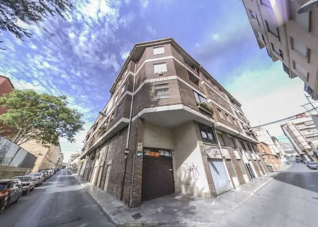 Vista exterior de Piso en venta en Petrer