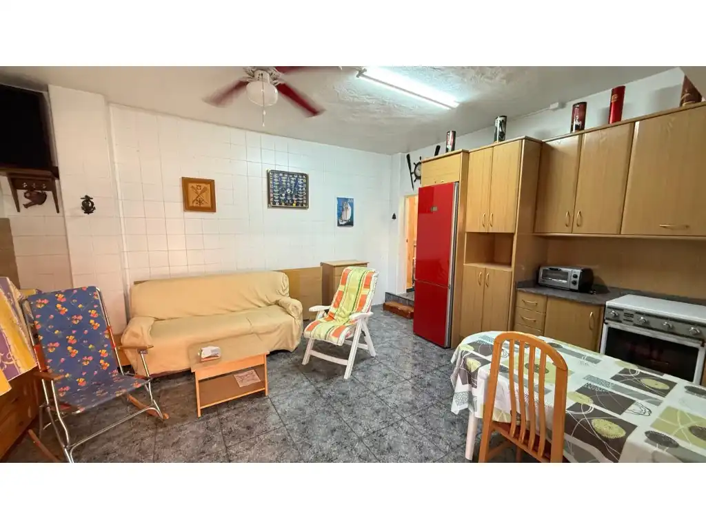 Local comercial en venda a Avenida España - Los Nietos